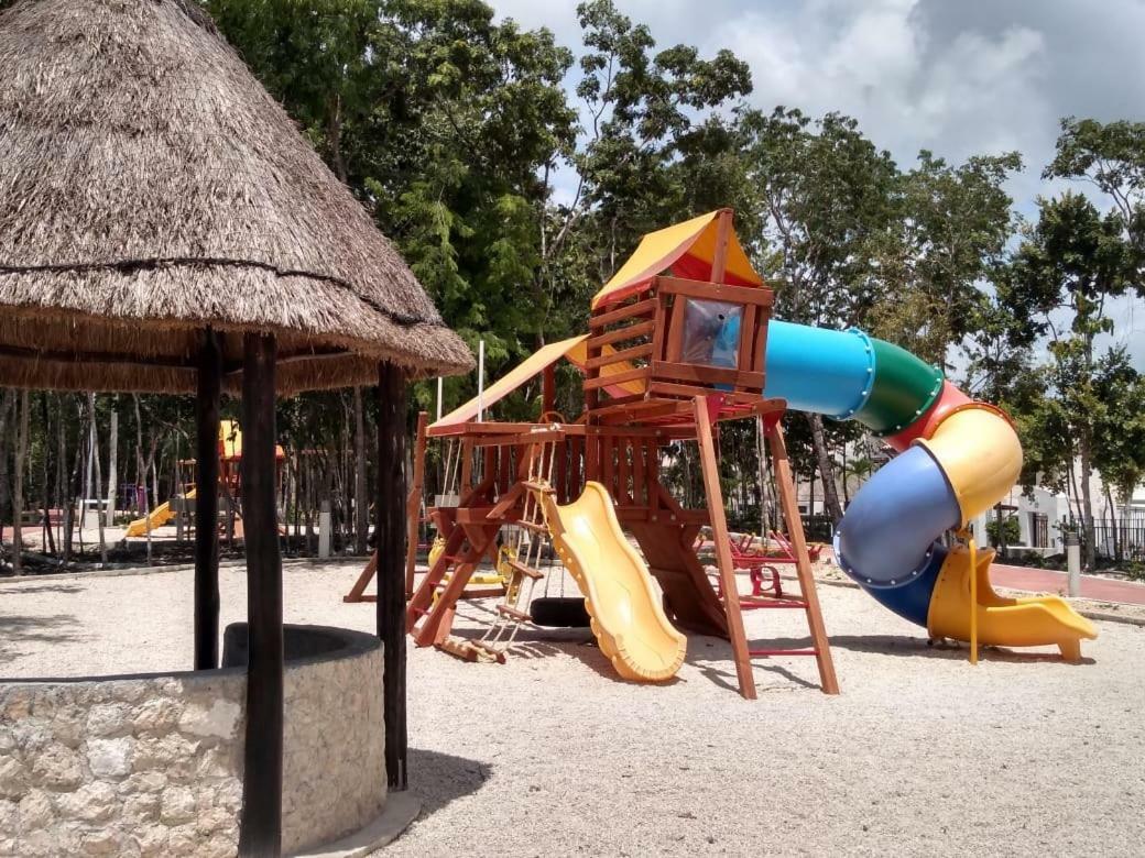 Playa Del Carmen Appartamento Esterno foto